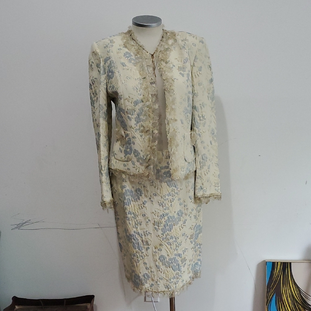 Vintage Albert Nipon Cream Pencil Skirt Blazer